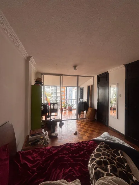 Vendo Departamento Calle Roca, Zona Mariscal, 190 m 95 Mil Dólares — imagen 2