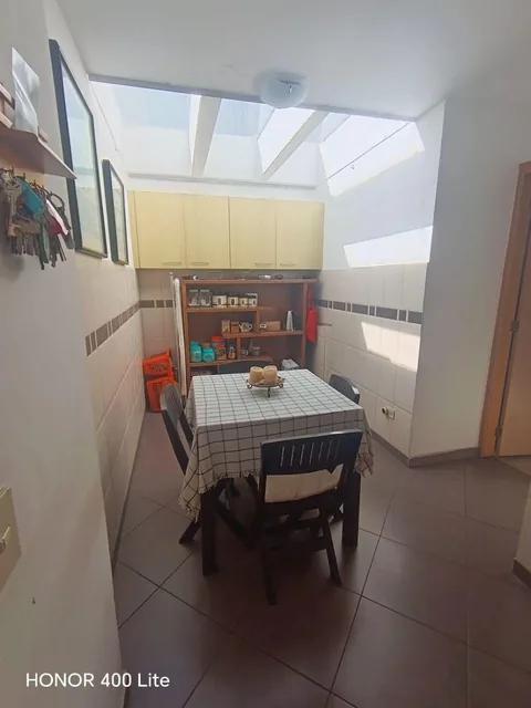 Hermosa Casa de 250 m² con 4 Dorm. en Venta en Cumbayá — imagen 5