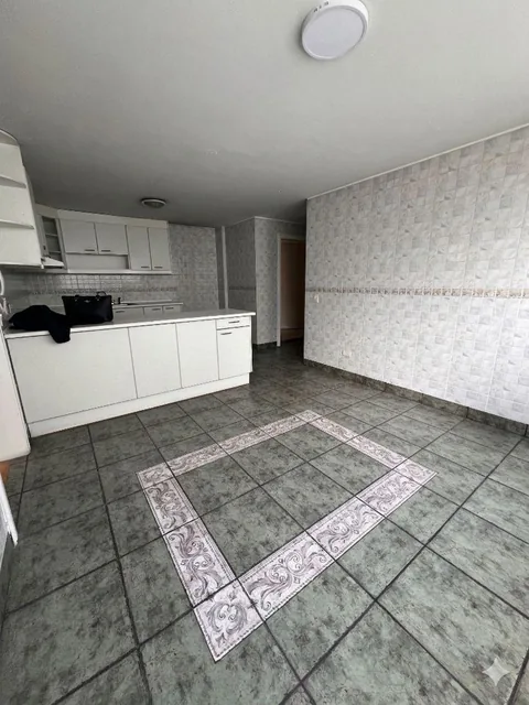 Vendo Departamento, Sector La Coruña, 224 m, 228.000 Dólares. Cm — imagen 5