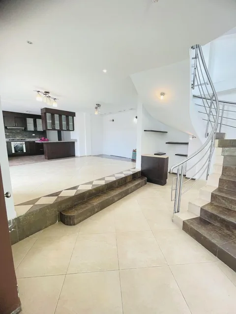 Casa en Venta Detrás del C. C. San Luis Shopping 320 m² — imagen 3