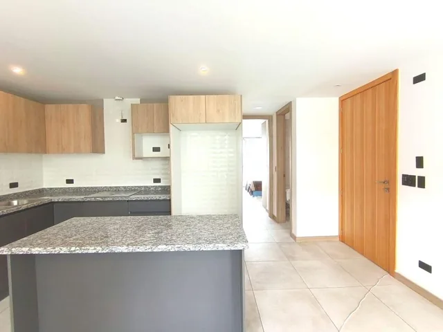 Venta Departamento Dos Dorm., 80 m. Conjunto Privado, Cumbayá — imagen 2