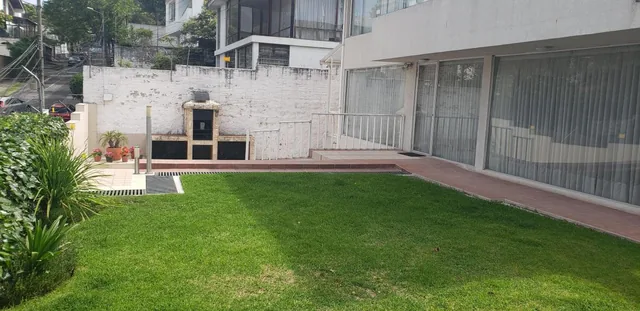 Venta Casa Bellavista Amplia Jardin Terraza 6 Dorm. 643 m — imagen 2