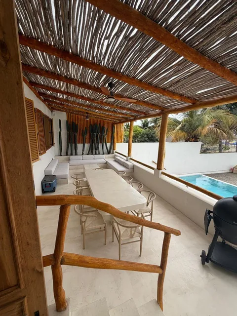 Punta Blanca - Espectacular Casa en Venta Frente Al Mar ️ — imagen 4