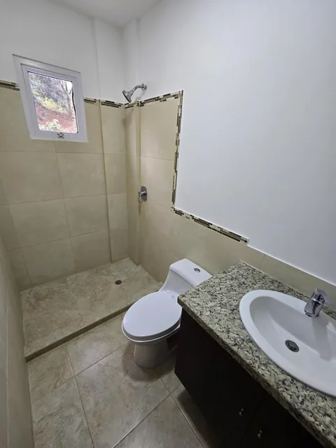 Venta Casa Urb Villas del Bosque 198 m² Km 21 Via a La Costa, Guayas — imagen 4