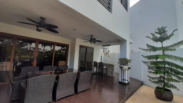 Laguna del Sol Preciosa Casa con Vista Al Lago!, Guayas — imagen 5
