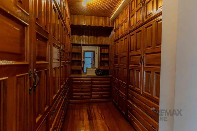 En Venta Propiedad Comercial Sector Ricaurte, Azuay — imagen 4