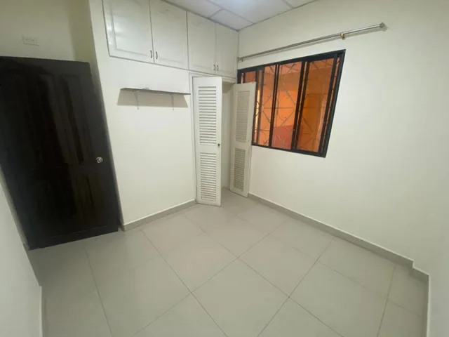 Casa en Venta de Una Planta en Cdla. con Guardiania de Samanes 4, Guayas — imagen 4