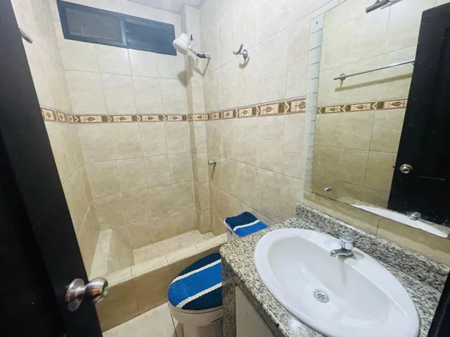 Casa en Venta de Una Planta en Cdla. con Guardiania de Samanes 4, Guayas — imagen 2