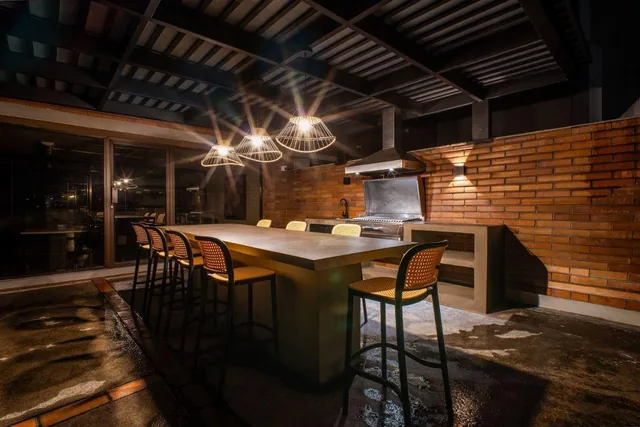 Vendo o Rento Departamento en La Av Gonzalez Suarez — imagen 2