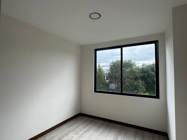 Venta Departamento de 109 m² de 3 Dorm. a Estrenar Sector Tumbaco - Quito — imagen 4