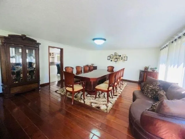 Venta de Casa Más Dep de 2 Habitaciones, en El Reservorio en Cumbaya, Súper Oportunidad — imagen 4