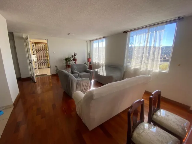 Quitumbe en Venta Departamento Duplex 3 Dorm. — imagen 3