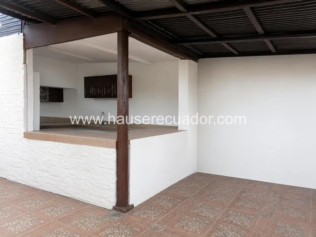 Propiedad Comercial en El Triángulo Ideal Para Restaurante, Spa, Consultorios o Eventos — imagen 5