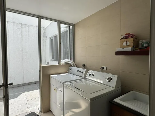 Venta Departamento de 3 Dorm. con Jardín y Patio Urbanización El Condado — imagen 5