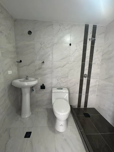 Ira Venta Departamento 2 Habitaciones Sector Abdón Calderón Sangolquí — imagen 4
