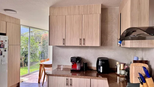 Casa en Venta en Tumbaco | 286 m² Construcción + 123 m² Jardín — imagen 4