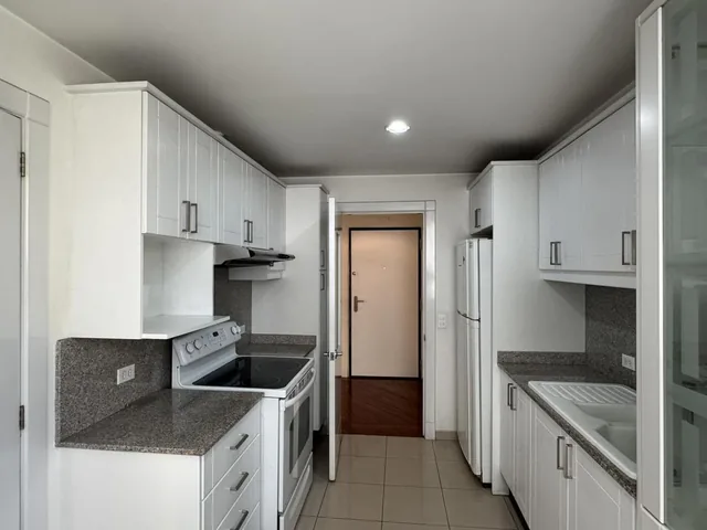 Venta Departamento de 2 Dorm. en La República de El Salvador Sector Carolina - Quito — imagen 5
