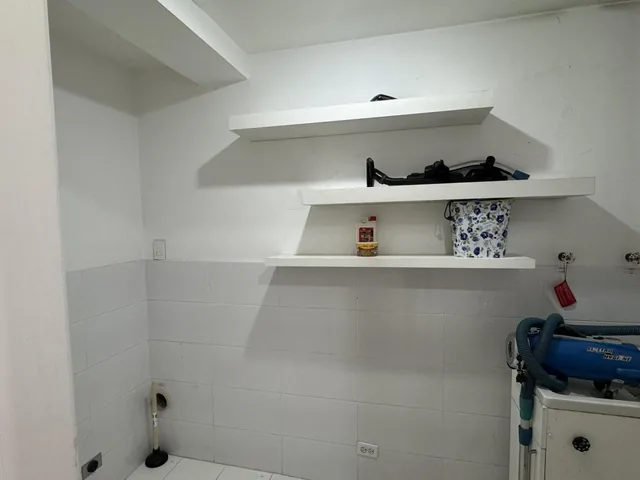 Venta Departamento de 2 Dorm. en La República de El Salvador Sector Carolina - Quito — imagen 2