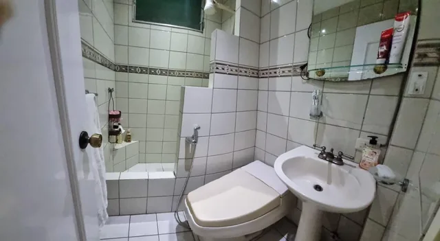 Vendo Departamento Planta Baja en Urdesa, Guayas — imagen 3