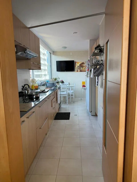 Departamento de 137 m² con 3 Habitaciones en Venta en González Suárez — imagen 2