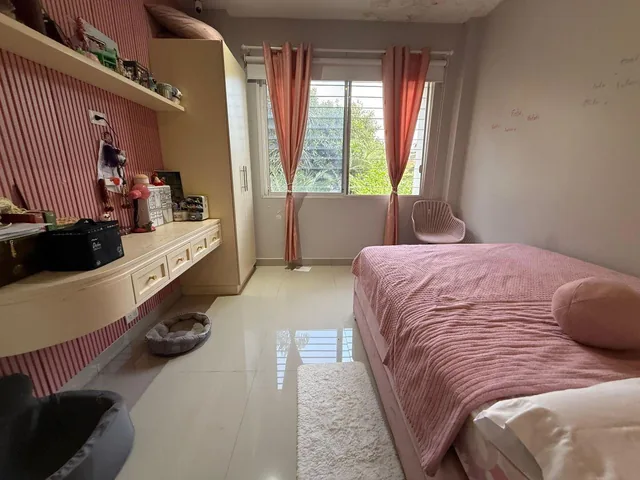 Casa en Venta en La Urbanización Santa Cecilia en Ceibos, Guayas — imagen 2