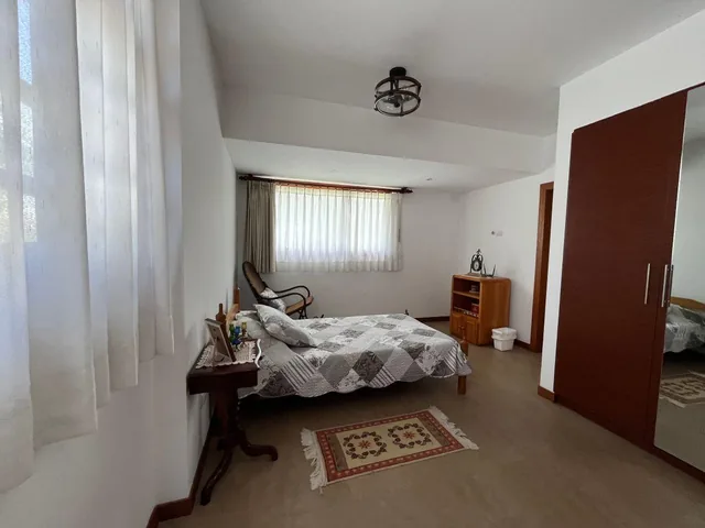 Cumbaya Jardines del Este Casa de Venta 1.108 m² — imagen 2