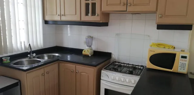Casa de 2 Habitaciones en Conjunto Privado en Tonsupa - Esmeraldas — imagen 2