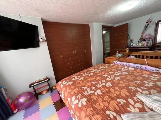 Departamento Remodelado de Venta en El Centro Norte de Quito — imagen 5