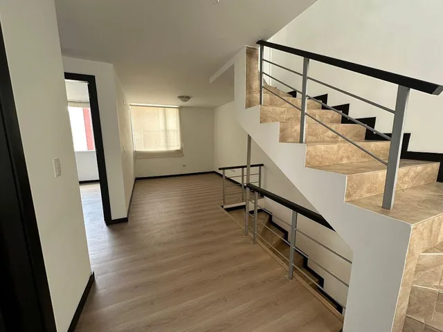 Venta Casa, 223 m² Área Total, Lumbisí, Cumbayá — imagen 3