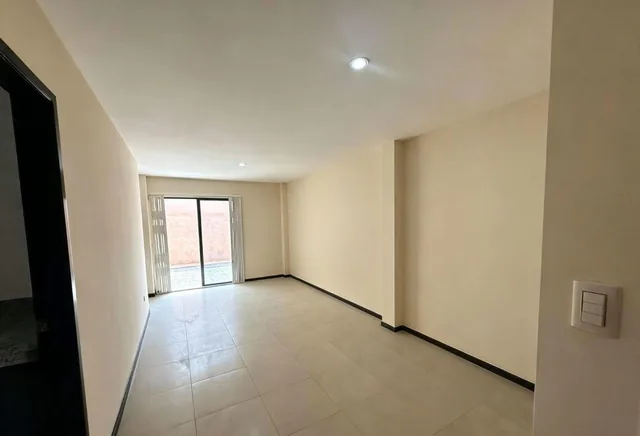 Casa en Venta Urbanizacion La Rioja Etapa Asturias Via a La Aurora, Guayas — imagen 5