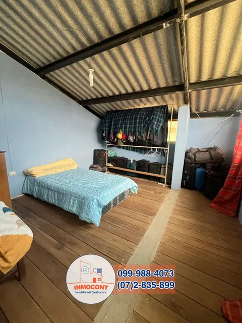 Amplia Casa Rentera de Venta Ricaurte, Sector La Raya, Azuay — imagen 2