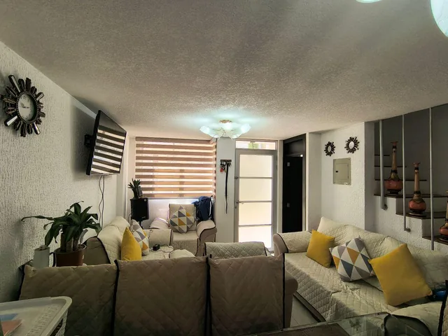 Vendo Casa de 3 Dorm. en La Morita, Tumbaco — imagen 2