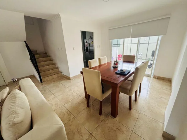 Venta de Casa Urbanización Casa Laguna Et Brisana - A. Maidana, Guayas — imagen 2