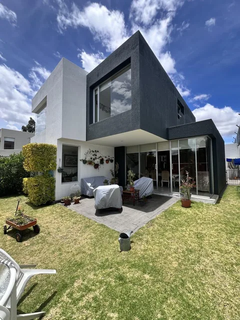 Casa de Venta Dentro de Conjunto, a Lado de La Urbanización Pillagua — imagen 3