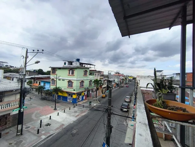 Venta de Casa Rentera en 10 de Agosto, Guayas — imagen 3