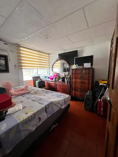 Se Vende Casa Bien Mantenida en Samanes 2, Guayas — imagen 2