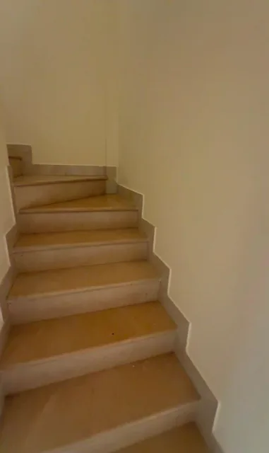 Casa en Venta – Urbanización La Joya/acogedora Casa de 2 Plantas, Muy Bien Conservada, Pintada. Guayas — imagen 4