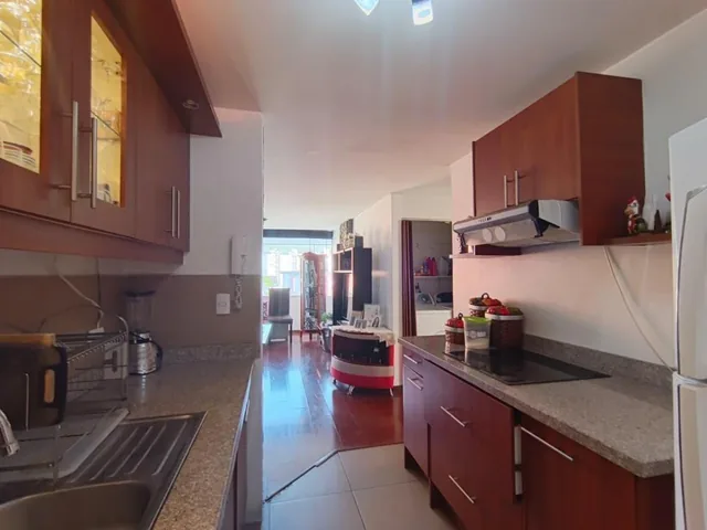 Departamento en Venta en La Seis de Diciembre y Rio Coca — imagen 5