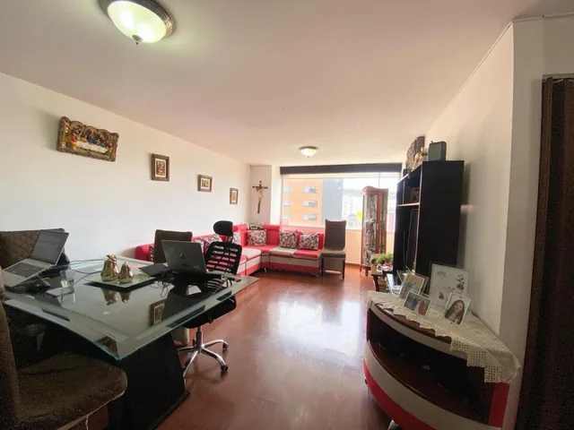 Departamento en Venta en La Seis de Diciembre y Rio Coca — imagen 2