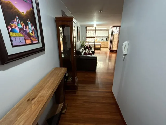 Venta de Oportunidad Amplio Departamento con Ampliacion de La Cocina Sector Mastodontes Carcelen — imagen 3