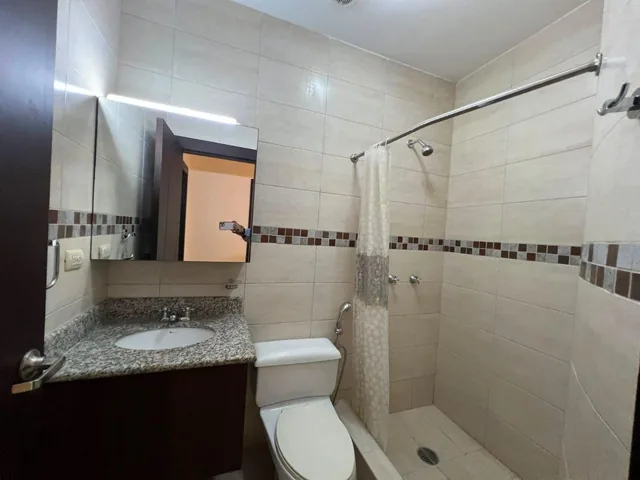 Vendo y Alquilo Departamento Duplex en Ceibos Point. Guayas — imagen 3