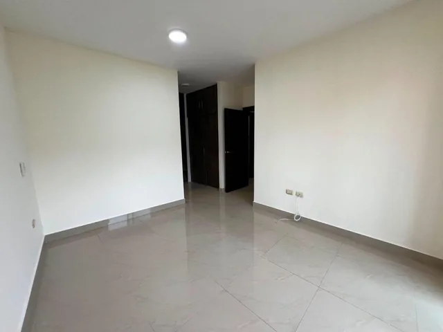 Vendo y Alquilo Departamento Duplex en Ceibos Point. Guayas — imagen 2