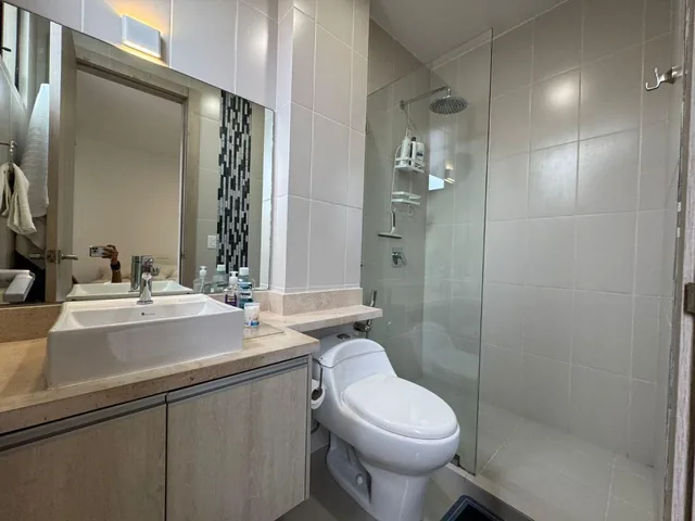 Vendo Departamento en Condominio Balearia - Samborondon, Guayas — imagen 2