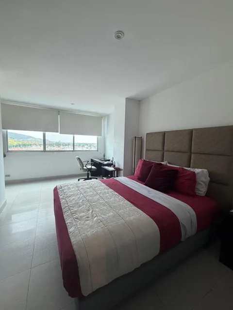 Urb Puerto Azul Departamento en Venta 2 Dorm. y Sala de Estar con Vista Espectacular, Guayas — imagen 2