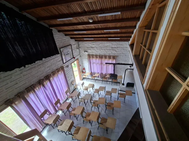 1.000 m² Sangolquí - Casa Rústica + Aulas/vestidores - Renta $1.200 — imagen 2