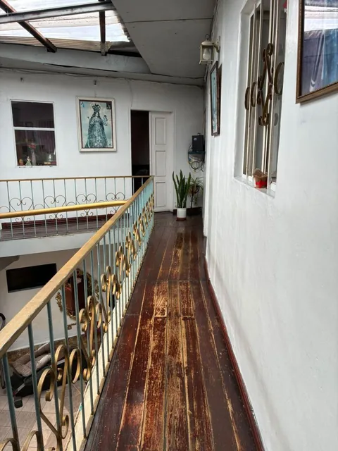 Se Vende Casa con Local Comercial Dos Puentes — imagen 4