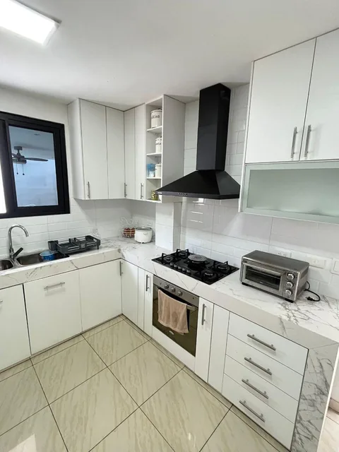 Linda y Flamante Casa en Venta en Urbanización Bosques de La Costa, Guayas — imagen 3