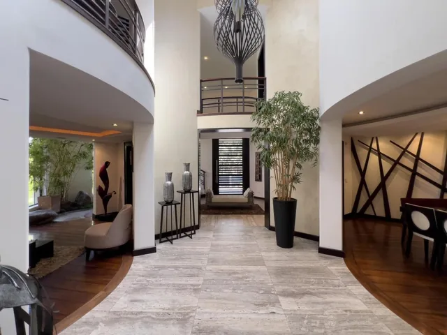 Hermosa Casa de Venta Ubicada Dentro de La Exclusiva Urbanización Rancho San Francisco — imagen 2