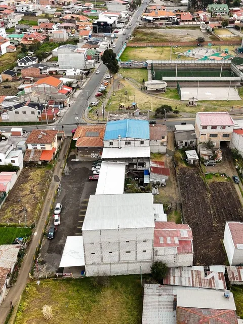 Propiedad Comercial Ricaurte, Azuay — imagen 3