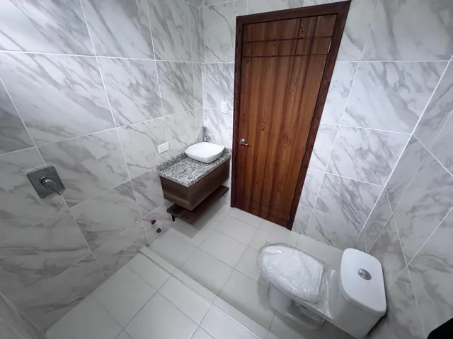 Casa por Estrenar en Cumbayá — imagen 3